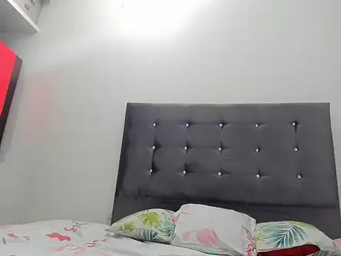 mila_luxx webcam