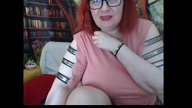 PlayfullMature webcam