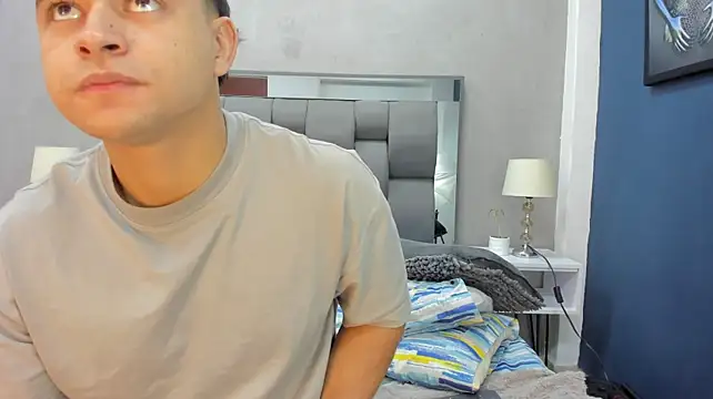 Charlie___Musk webcam