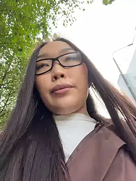 trytomakememoam webcam