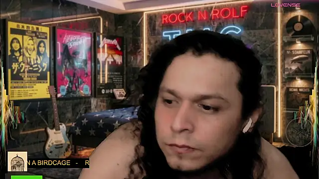 chino_roz webcam