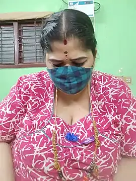 tamil-mayasri (F milf) - Ass flash