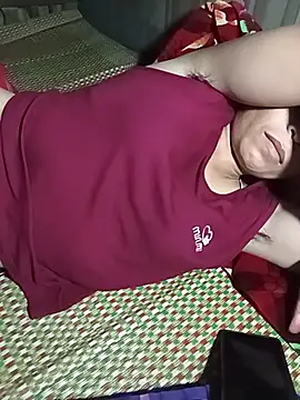 Twiwo99 live cam on StripChat