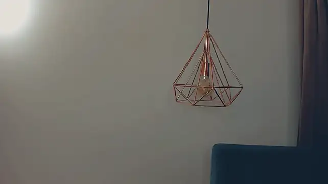 BrilliantGirll live cam preview