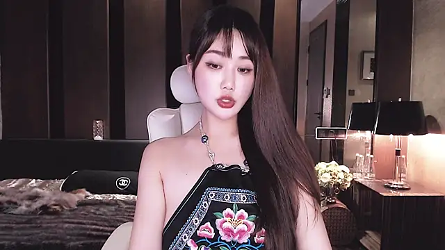 Aurora__77 webcam