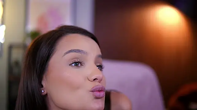 Lena_Laurent webcam