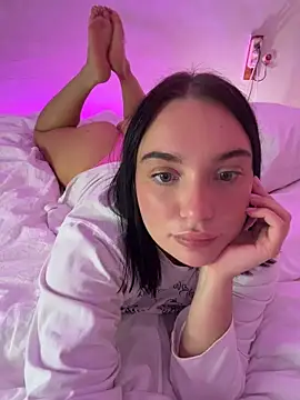 LucyHotty_