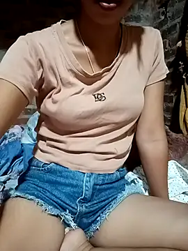 Elena_Mia webcam