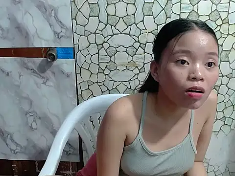 Sweet_Sarah69