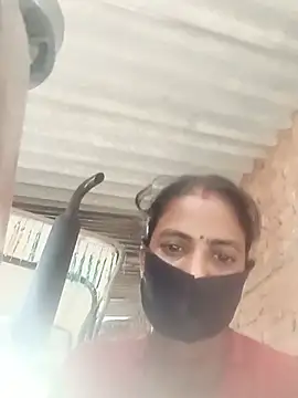 Suneeta2030 webcam