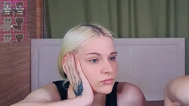 KaleyMahunik webcam