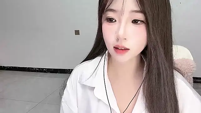 Lucy_8858
