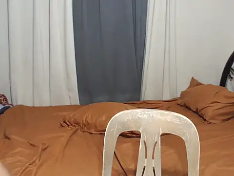 Theexotic_Chris live cam on StripChat