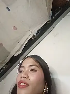 sofia_skyhuxly
