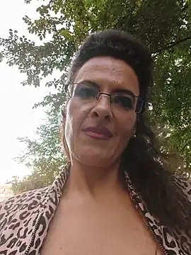 rebeccanoble (F milf) - Tease my clit😈 pussy play 4 min Ctrl