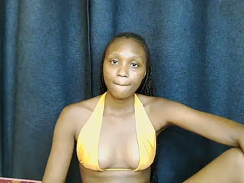 Zari_wet webcam