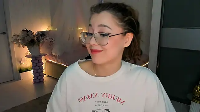 SereneFlame live cam preview