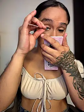 Isabella-Teen