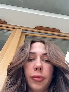 Nikol_535 live cam preview