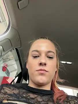 Luna_Lynn