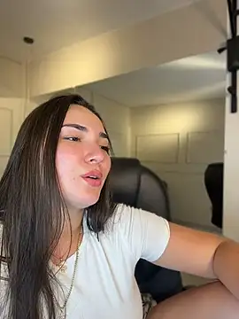 ava_blue webcam
