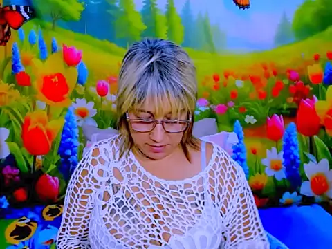 indianroxy webcam