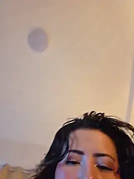 NeredaXxx webcam