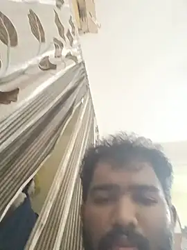 nick05inch webcam