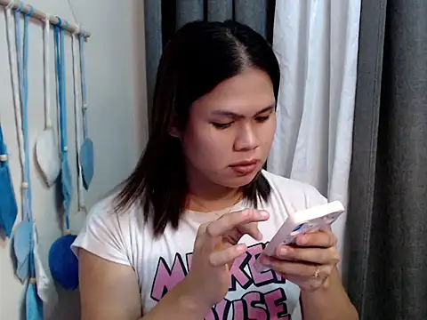 carla_newhere webcam