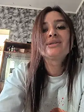 KikiXRed live cam on StripChat