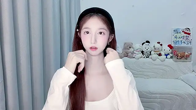 lucky-tt live cam on StripChat