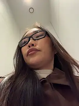 trytomakememoam 🐂 chat