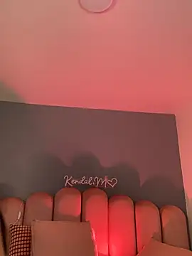 KendalMilleer webcam