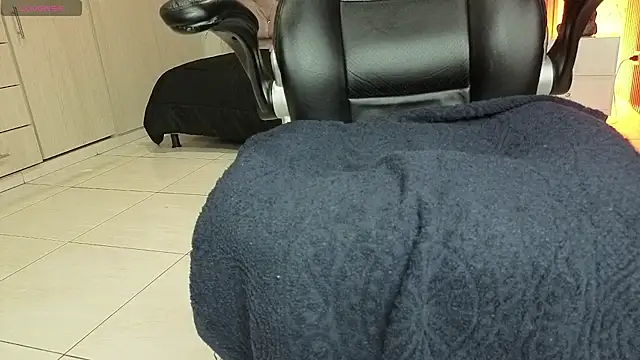 evelyn_harpeery webcam