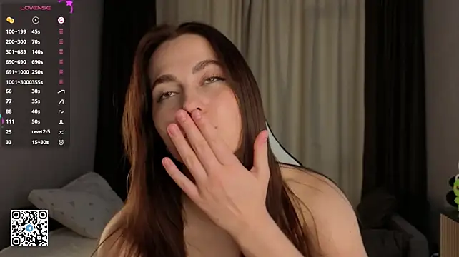 CarolannMirjah webcam