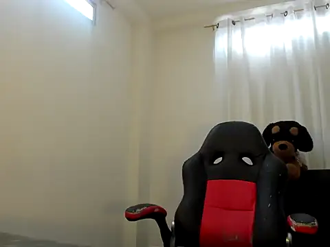 Akuchilove webcam