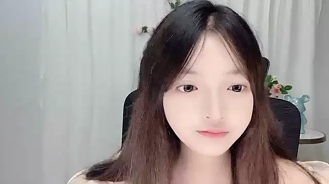 KK668866 webcam