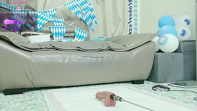 fox-yiyi (F milf) - 口红震阴蒂💄Lipstick vibrator