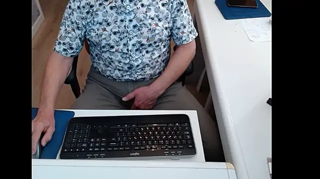 dutchpornking live cam preview