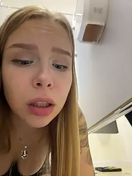 Liza_risky