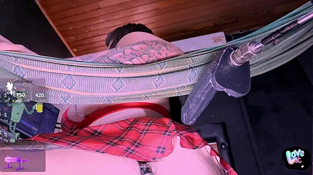 feel_me_nicolle webcam