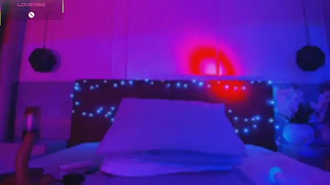 CharlotteDupontt webcam