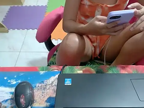 sexy_asian69xxx webcam