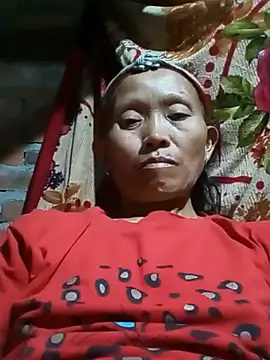 Nguyen_Emaa webcam