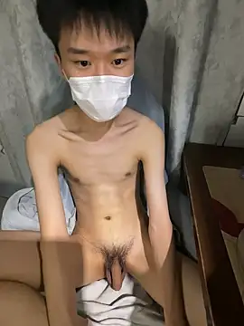 Zhang_yiovo webcam