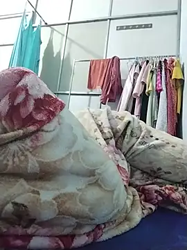 -Levy- webcam