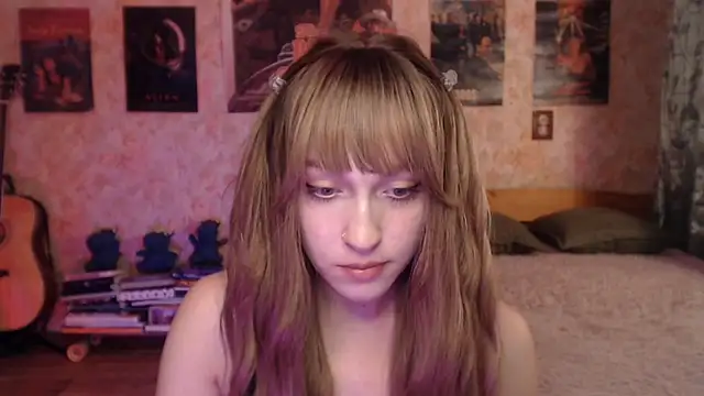 Friendly_Ellie webcam