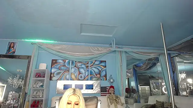 ADRIANNA_FOX webcam