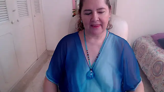 leonela_69