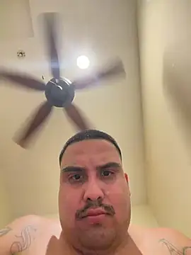 LA_cloudzzpnp webcam
